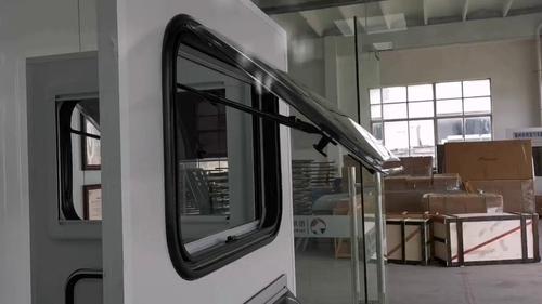 HW double extrapolation window (rounded corners)